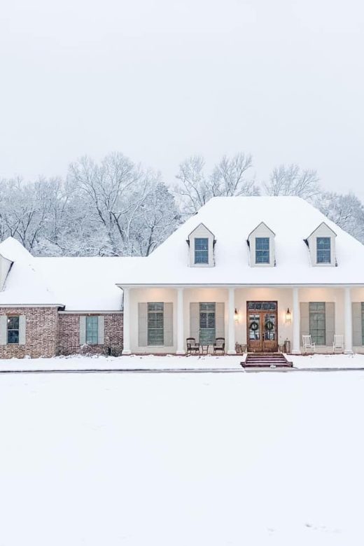 Exterior photo of Manley Home