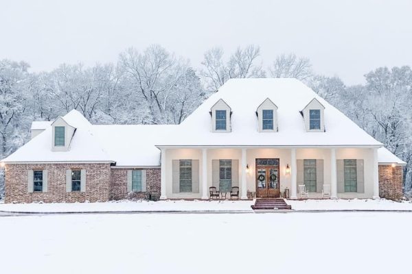 Exterior photo of Manley Home