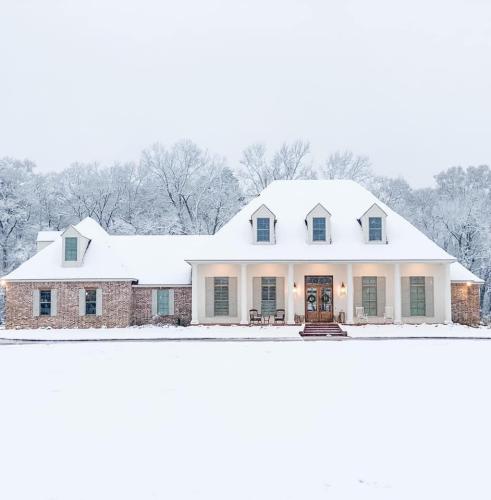 Exterior photo of Manley Home