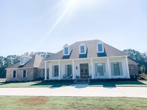 Exterior photo of Manley Home